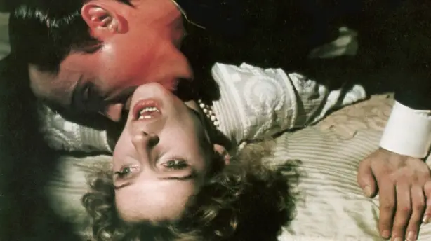 Andy Warhols Dracula Screenshot