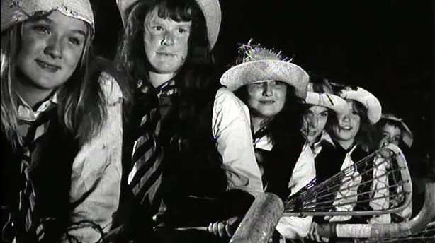 The Pure Hell of St. Trinian's Screenshot