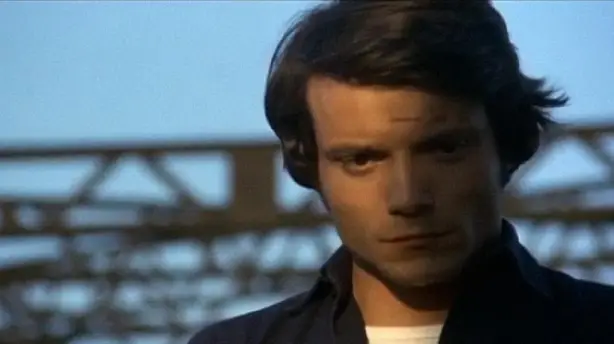 Mordanklage gegen einen Studenten Screenshot