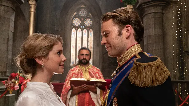 A Christmas Prince - The Royal Wedding Screenshot