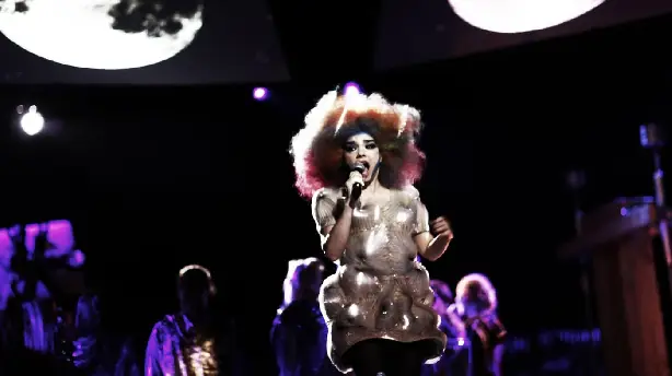 Björk: Biophilia Live Screenshot