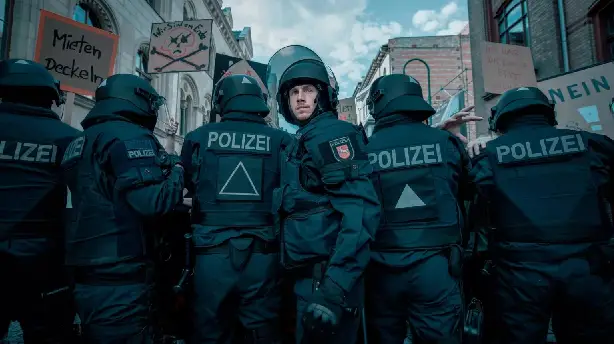 Allein zwischen den Fronten Screenshot