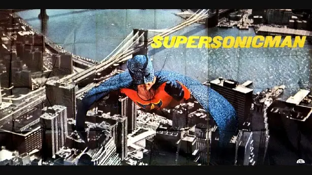 Supersonic Man Screenshot